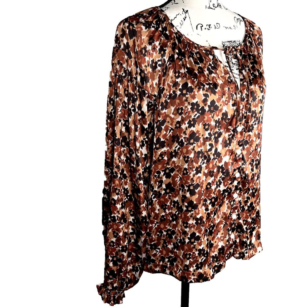 Gap Sz M Long Sleeve Button Down Blouse Tie Neck Brown Print Elastic Wrist